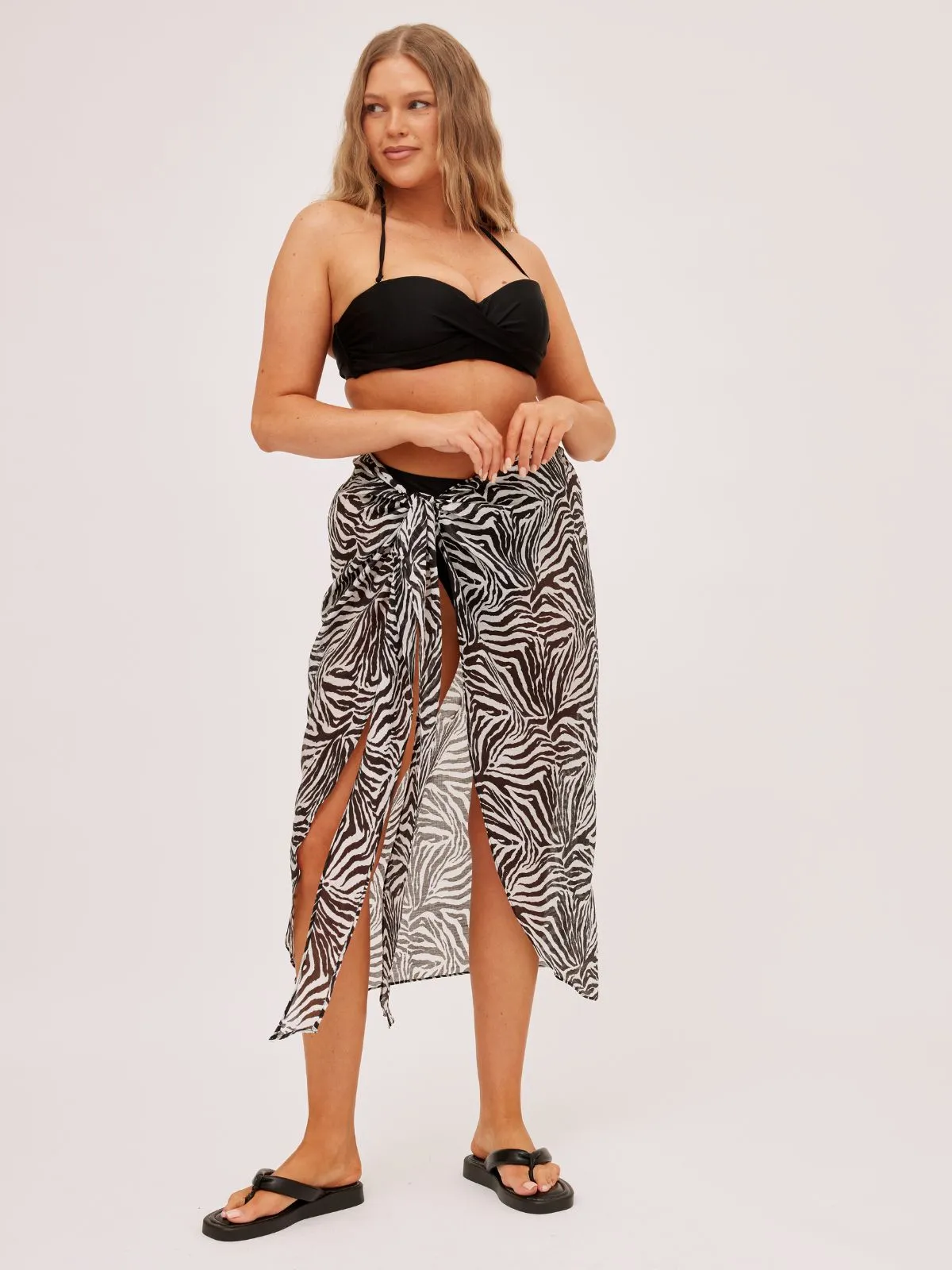 Aurelia Sheer Beach Sarong / Zebra