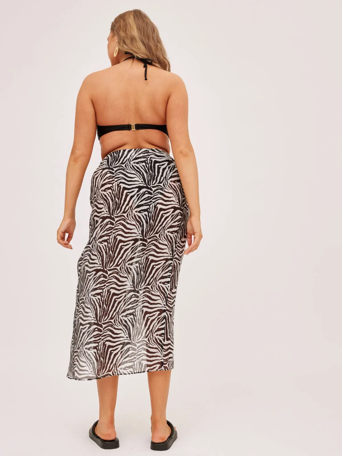 Aurelia Sheer Beach Sarong / Zebra