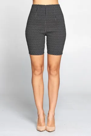 Black & White Diamond Print Stretch Knit Mid-Length Shorts - Size S