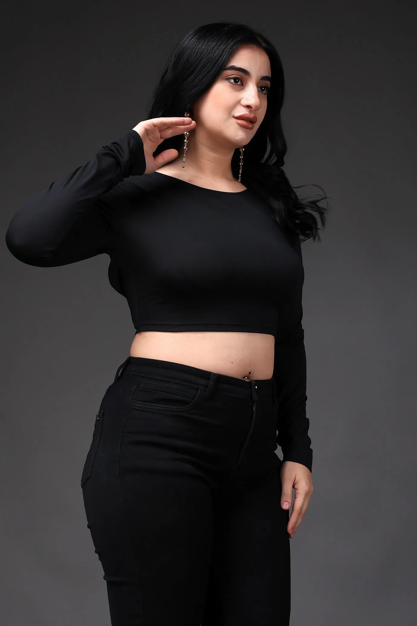 Black Solid Backless Crop Top