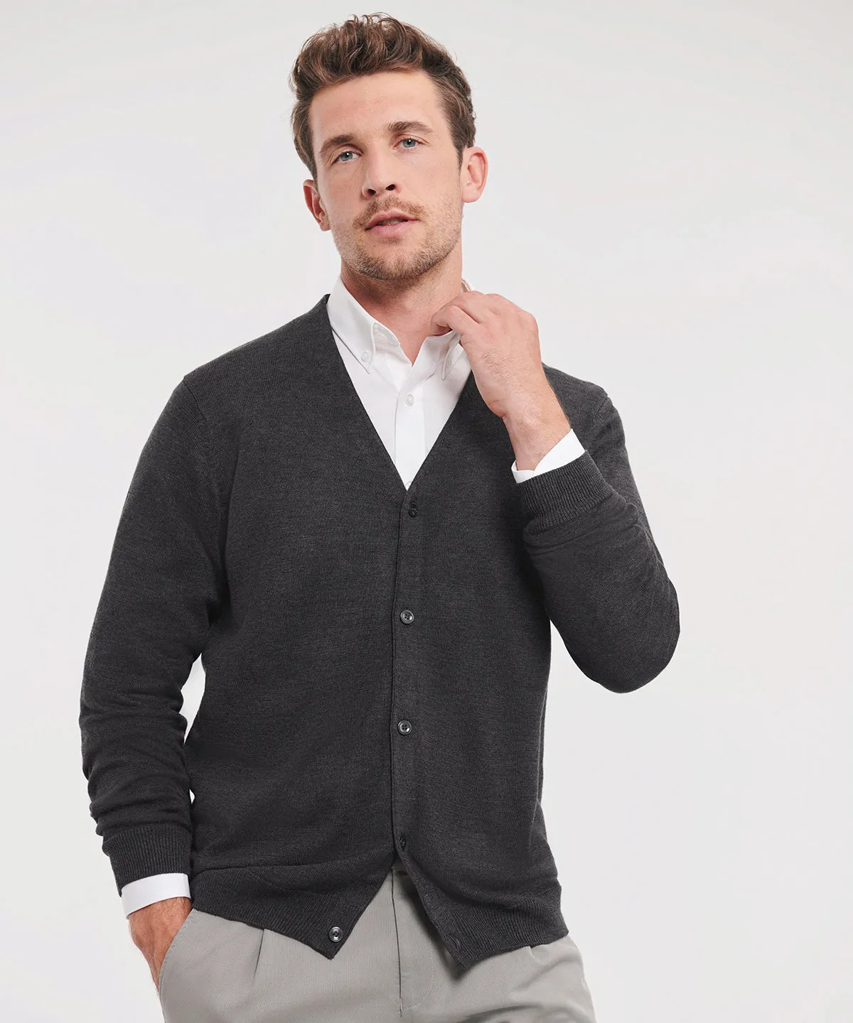 Black - V-neck knitted cardigan