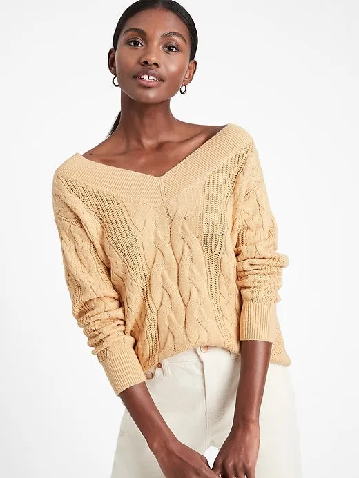 Cotton-Hemp Cable-Knit Sweater in Pale Yellow