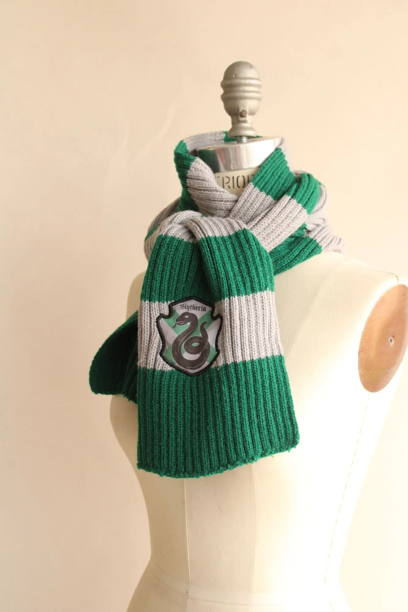 Harry Potter Slytherin Scarf, Unisex, Knit, Green and Gray, Hogwarts Houses