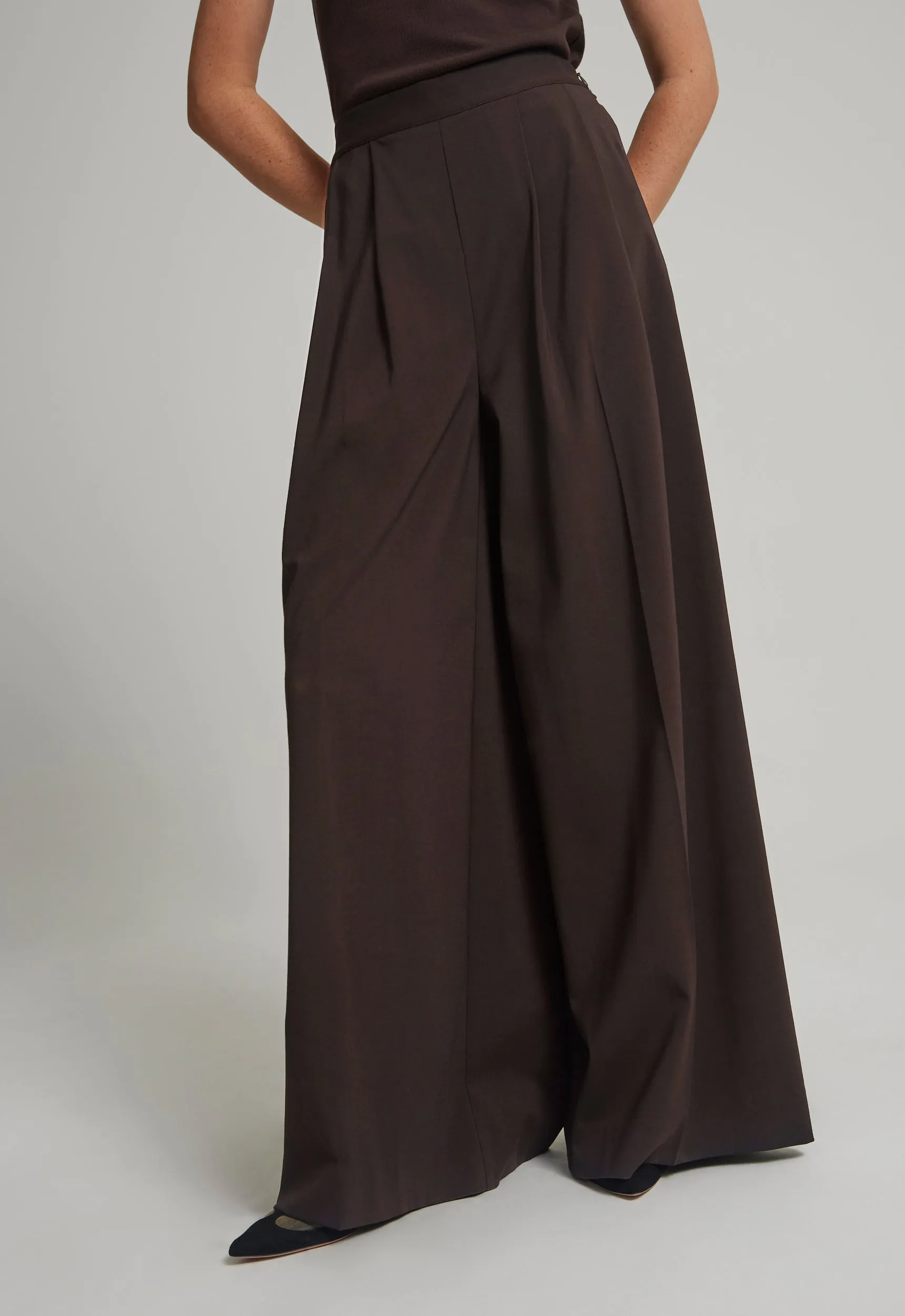 Maison Wool Pant in Chocolate Pepper