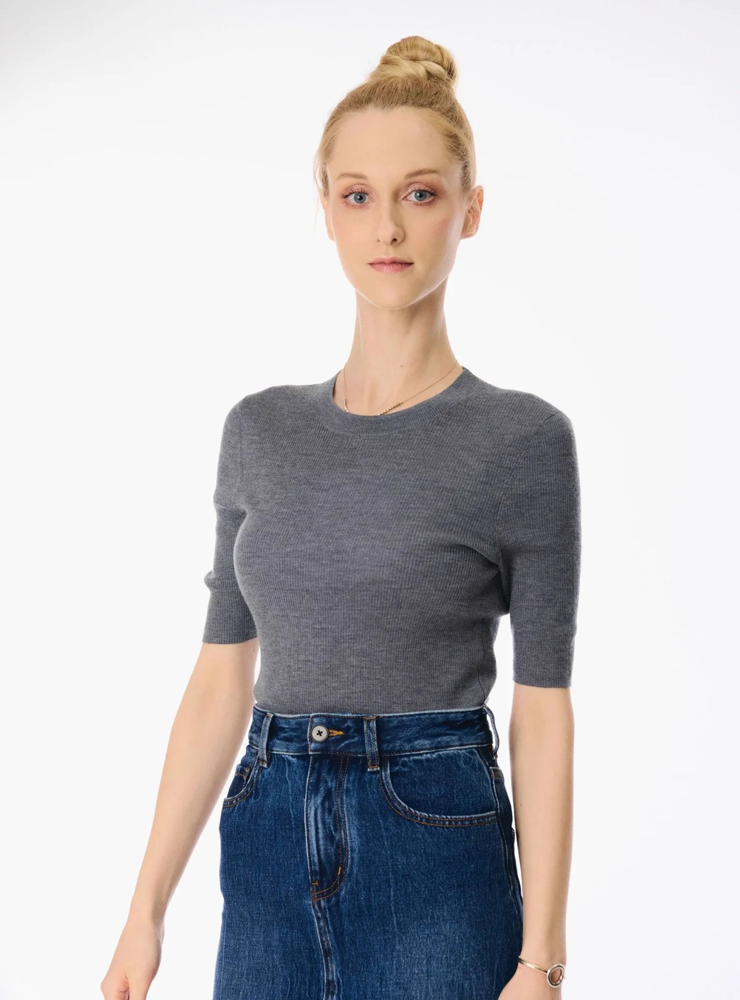 MONA silk-blended top (Grey)