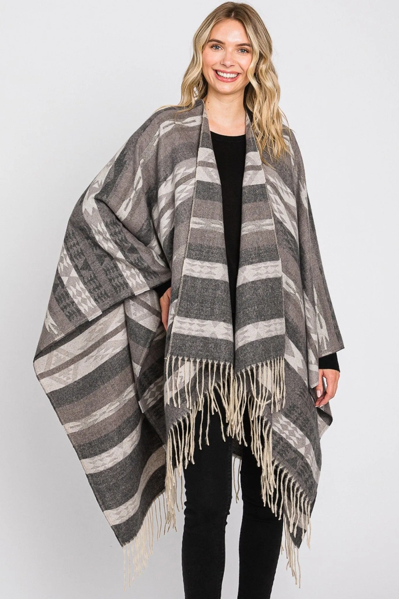 MS0311 Andrea Aztec Print Fringe Ruana