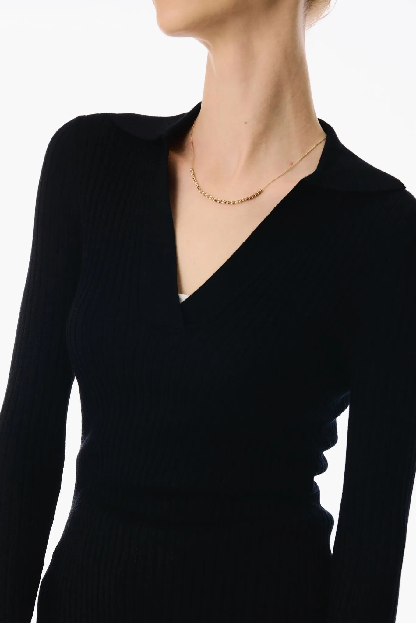 PANDORA V neck wool top (Black)