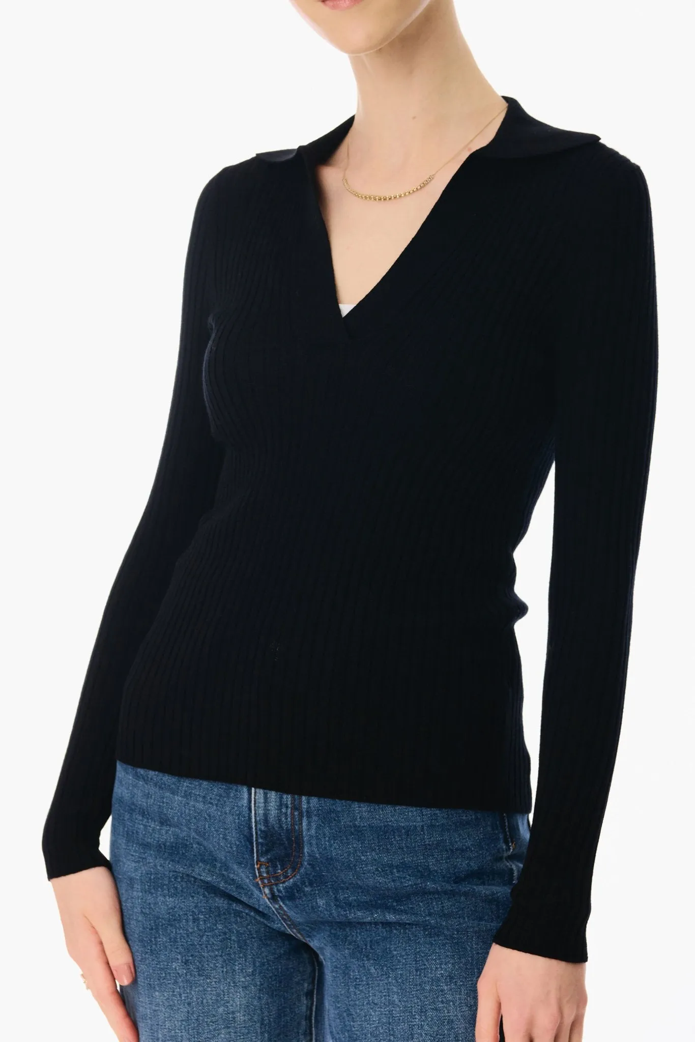 PANDORA V neck wool top (Black)