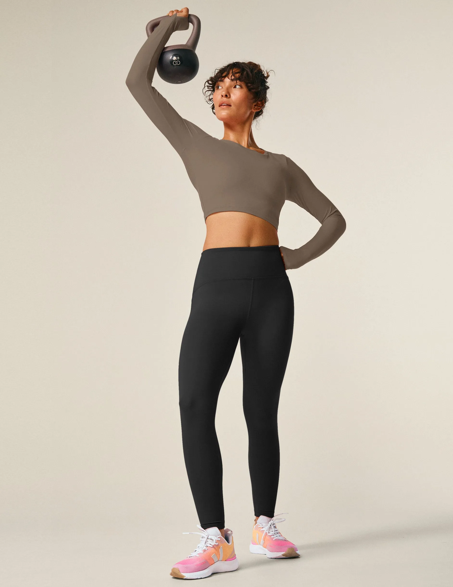 POWERBEYOND™ Lite Cardio Cropped Pullover