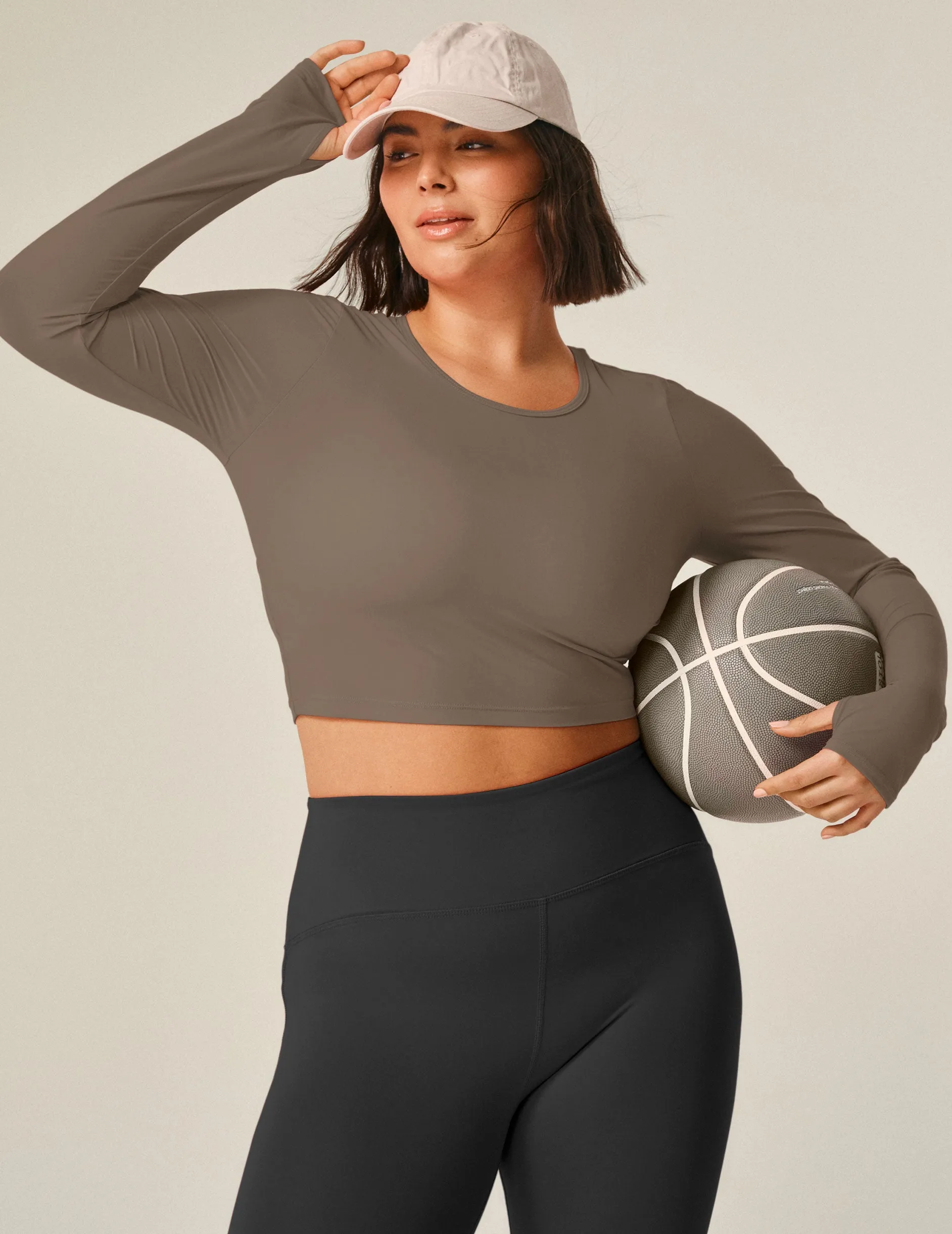 POWERBEYOND™ Lite Cardio Cropped Pullover