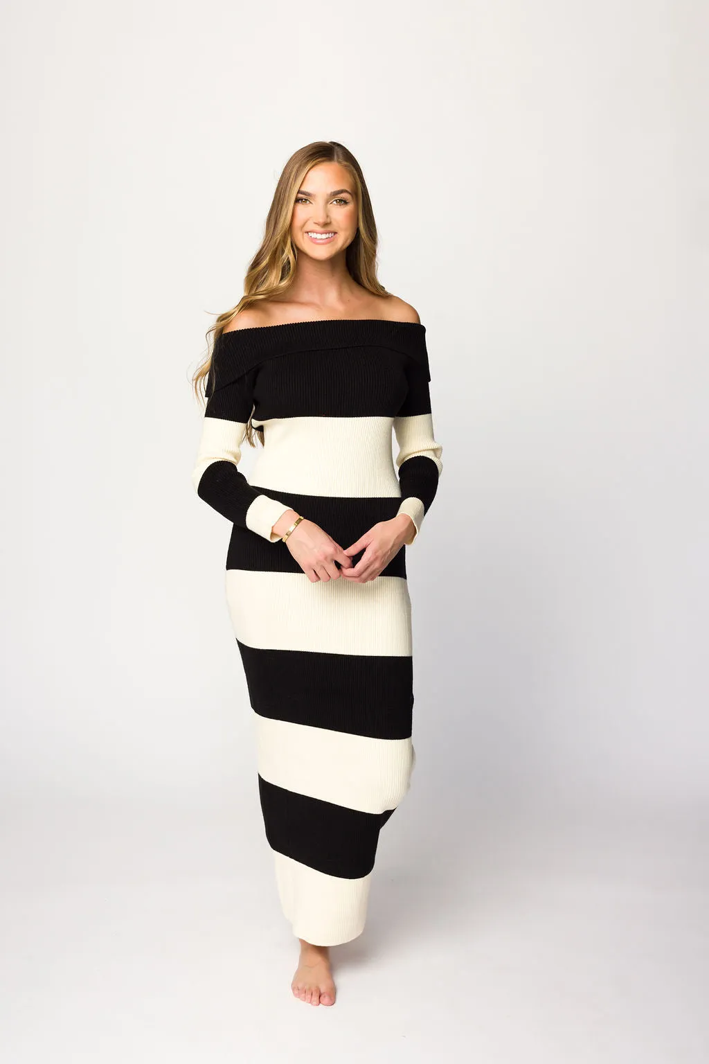 Rowan Off-the-Shoulder Sweater Knit Maxi Dress in Black/Cream