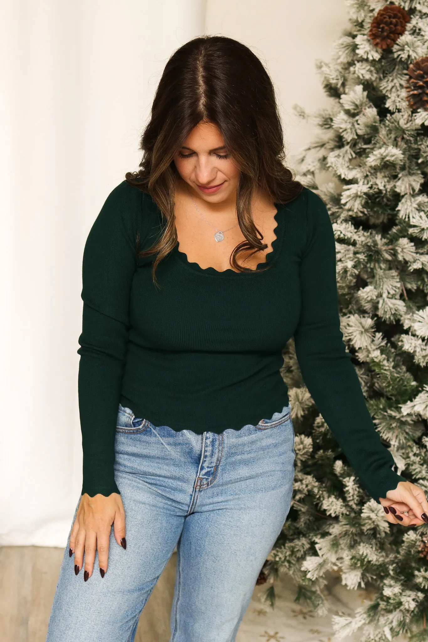 Simply Scalloped Long Sleeve Top (hunter green)