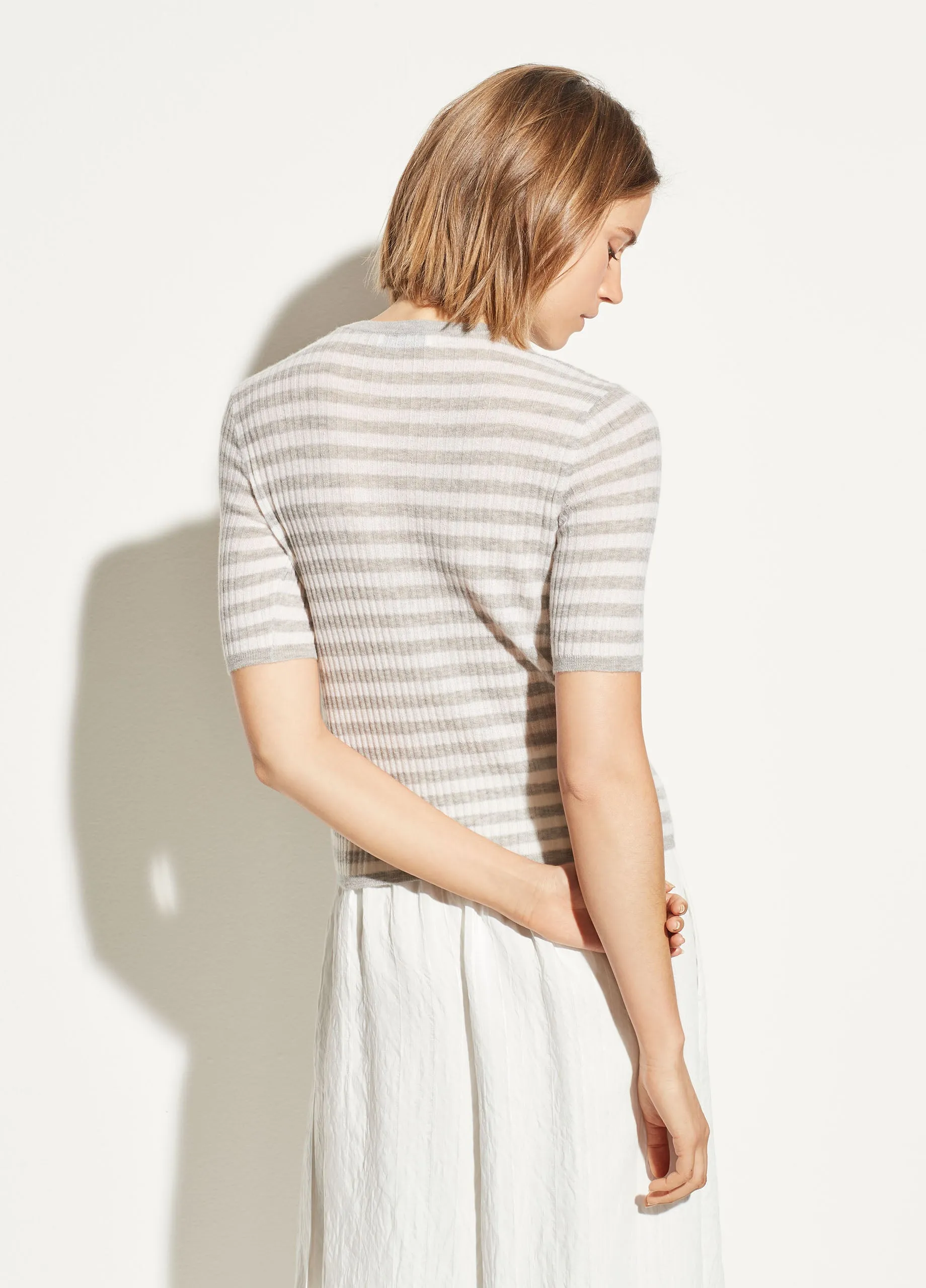 Striped Cashmere Elbow Sleeve Pullover in Grey/Off White