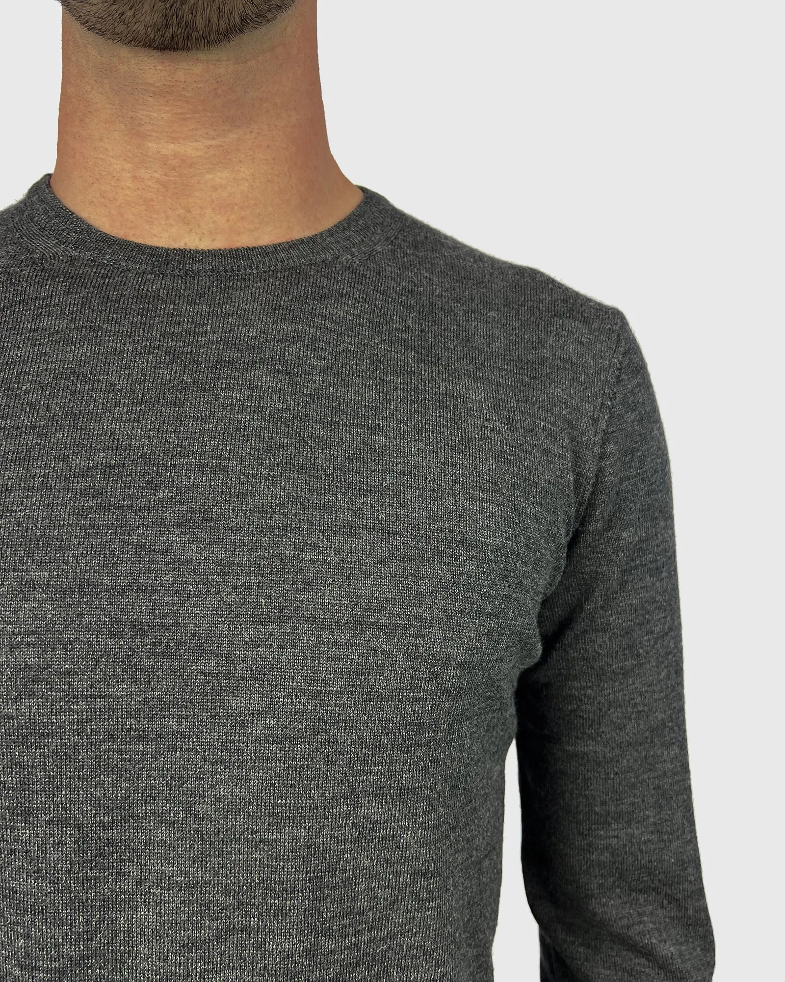 VISCONTI W23C CHARCOAL WOOL CREW NECK SWEATER